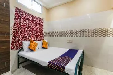 Pensjonat Spot On 68869 Pkma Guest House