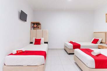Otel Reddoorz @ Jalan Mojopahit Medan