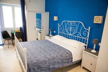 پانسیون Lanzies Guesthouse