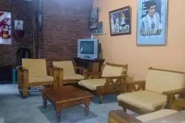 هتل آپارتمان La Linda Vecindad