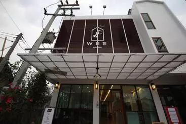 Wee Hostel