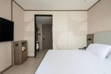 创逸酒店昆明翠湖公园同德广场店