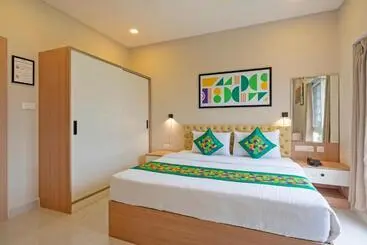 Hotel Treebo Sy Inn, Hi-tech City