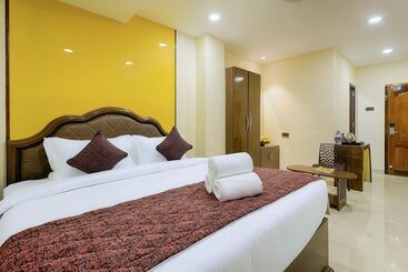 Hotel Ramraj Regency