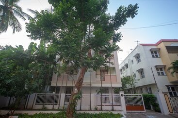 ホテル Oyo 24394 Flagship Deepalakshmi T Nagar