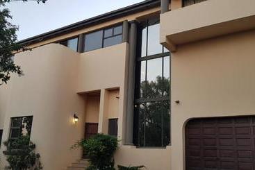 Pension Copperstone House