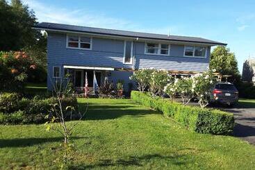 민박 Geyser Lookout Bnb