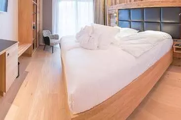 ホテル Hôtel Interlaken Lounge Bar & Spa