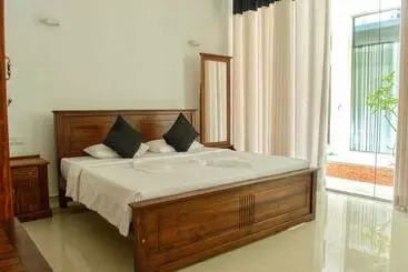 Hotel Single Fin Weligama