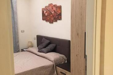 تختخواب و صبحانه Il Giardino Di Daphne