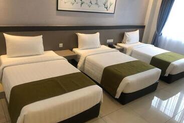 Hotell Savanna Hill Resort