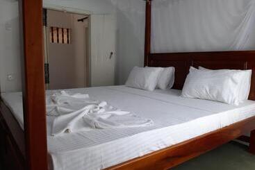 Pension (Hôtel basse catégorie) Glorious Villa