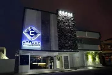 ホテル Corban Aparta