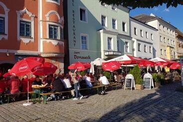 Hotel Restaurant Zum Donaueck Mauthausen