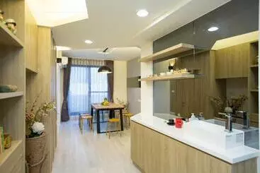 Majatalo Traveler No 1