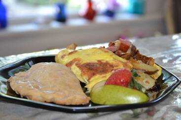 Carleton House Bed And Breakfast