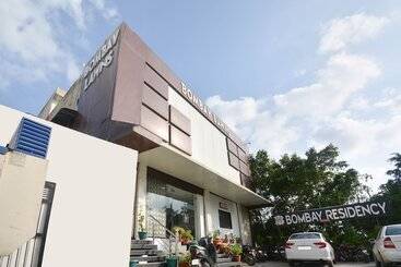 Oyo 16515 Hotel Bombay Residency