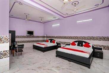 Otel Chaitdeep Palace