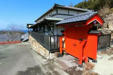 ペンション Shirahama Meiji Villa