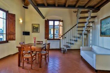 아파트호텔 Residence Borgo Toscano