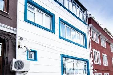 هتل آپارتمان White Pearl Apart