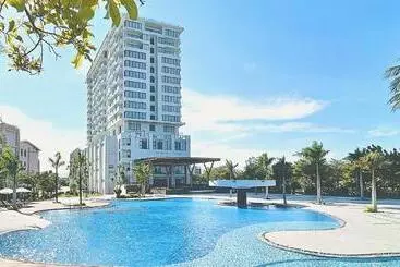Long Thuan Hotel & Resort