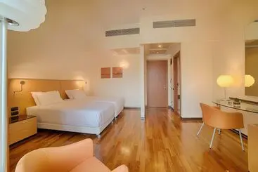 Apartmanszálloda Nh Milano 2 Residence