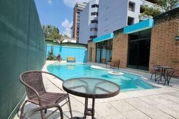 Central Hostel Zona 10