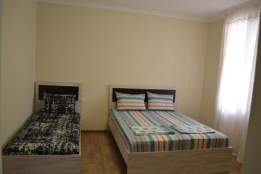 ペンション Temo&sesili