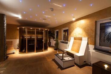 住宿加早餐 Aragon Hotel Garni