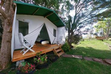 Szálló Samay Glamping Airport