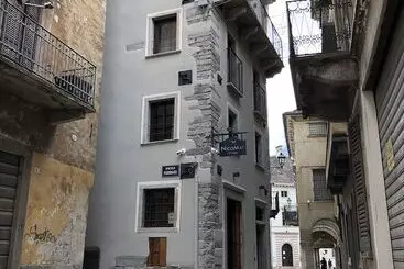 Majatalo Nicomat Rooms