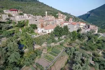Aamiaismajoitus (B&B) La Casa Dei Nonni Castelbianco