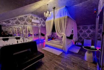 Anadi Hotel Boutique Only Adult