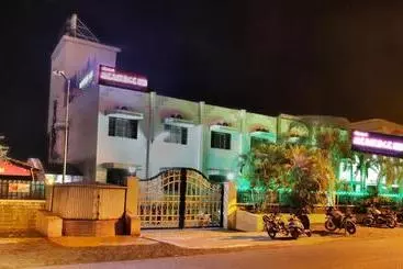 Hotel Heritage Inn