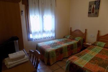 ユースホステル Casa Jesús