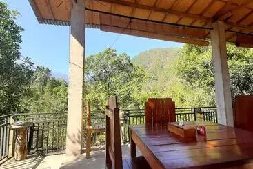 Majatalo Sugi Gede Homestay