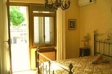 پانسیون I 13 Cavalieri Guest House