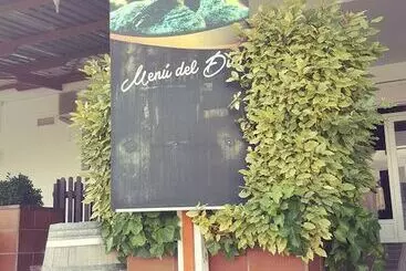 پانسیون Hostal Restaurante Los Badenes