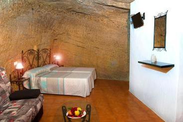 پانسیون Hostal Batato