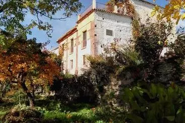 Pension  Viña Y Rosales