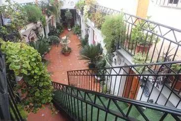 Majatalo Hostal El Patio