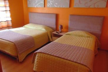 بنسيون Residencial As Canárias