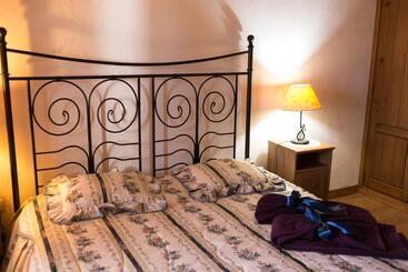 膳宿费 Monte Farropo