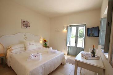 تختخواب و صبحانه Vita Dorata   Rural Chic