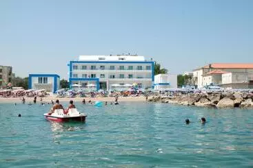 هتل آپارتمان Lungomare Relax Residence