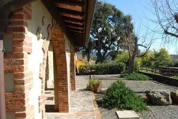 Hotelli Agriturismo Val Di Nappo