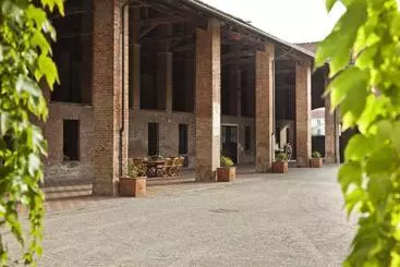 Hotel Marchesi Incisa Winery Lodge
