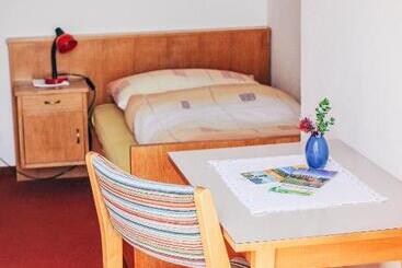 Отель Wiesenhof