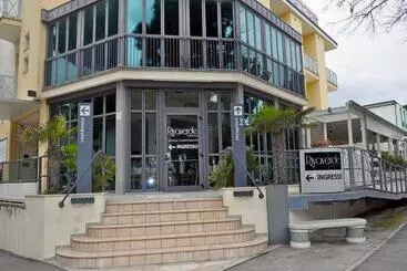 هتل آپارتمان Residence Rivaverde